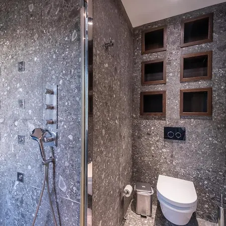 Blueline * Alykes Potamou